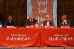 Podium bei der Vorstellung des Programms der Maifestspiele Wiesbaden 2020, Foto: Staatstheater Wiesbaden